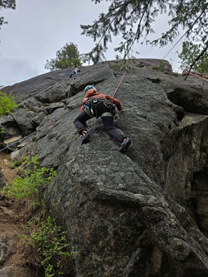Crag top rope climbing clinic_Adults