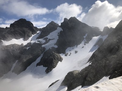 Alpine Scramble - Three Fingers/South Peak