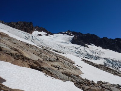Basic Alpine Climb - Sharkfin Tower & Sahale Peak