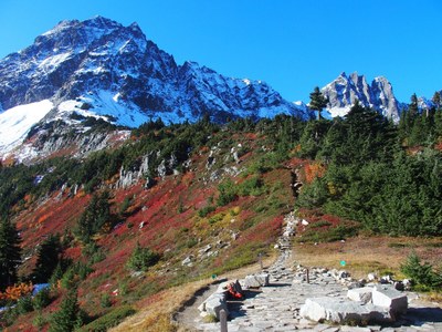 Day Hike - Cascade Pass & Sahale Arm