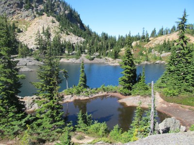 Day Hike - Rampart Lakes