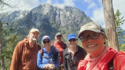 Day Hike - Stegosaurus Butte