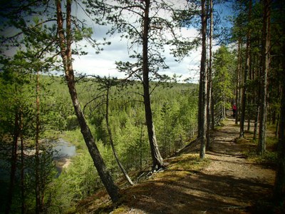 Global Adventure - Dayhike the Northern National Parks of Finland