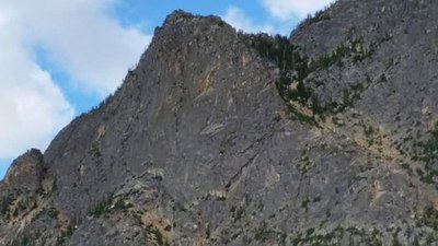 Intermediate Alpine Climb - Le Petit Cheval/Spontaneity Arête