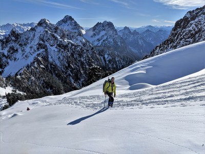 Winter Scramble - Vesper Peak