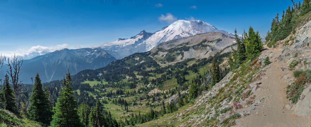 Panarama of Mount Rainier from Sourdough Trail--Mount Rainier-.jpg