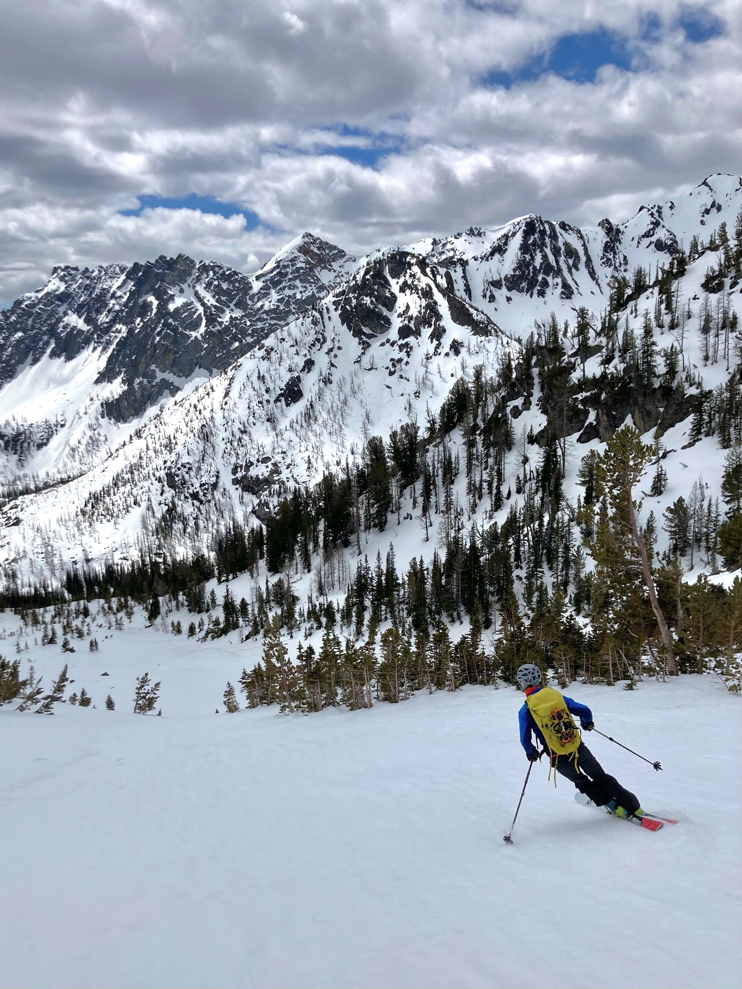 skiing towards Abernathy.jpg