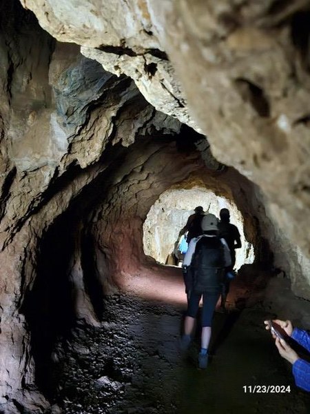 20241123_Vinales3Valleys8b (Small).jpg