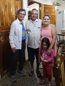 20241124_VinalesHomestayFamily (Small).jpg