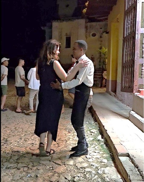 20241128_Street Dancing Trinidad.jpg