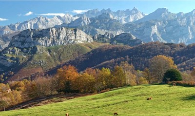 Dayhike Spain's Picos de Europa