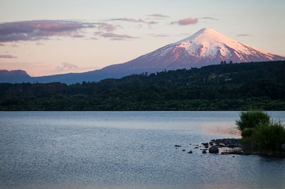 Hike Dramatic Volcanoes, Rainforests and Hot Springs through Chile's Lakes District