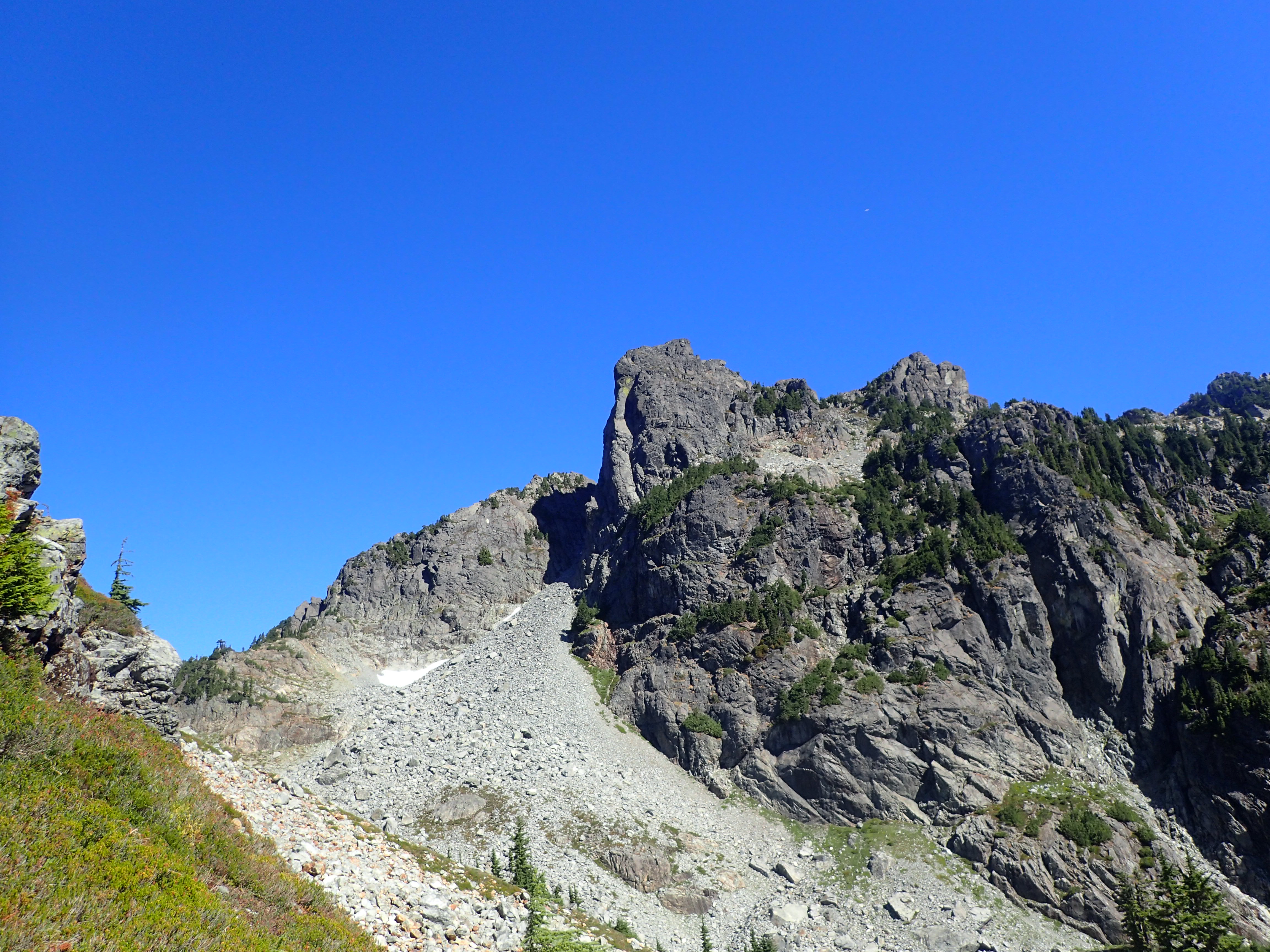 Gun Peak Summit
