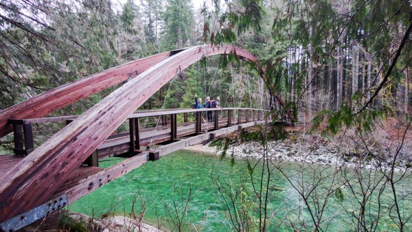The Oxbow bridge at the trailhead
