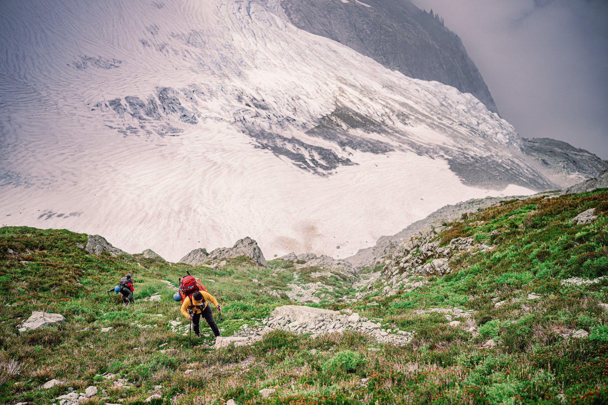 Shuksan Fisher Chimneys and SE Ridge-[_ND12868]-Aug-20-2022.jpg