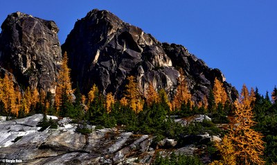 North Early Winter Spire/South Face