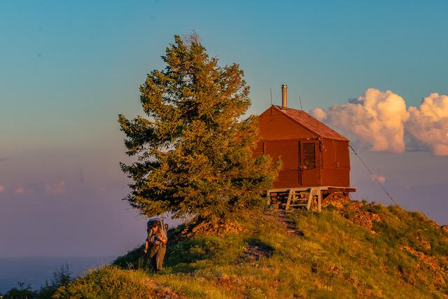 OB-Rentz Oregon Butte LO evening light and backpacker.jpg