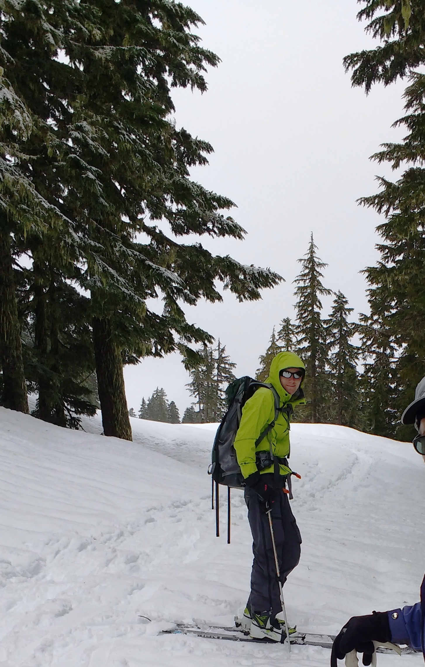 Kit Oversees his Charges