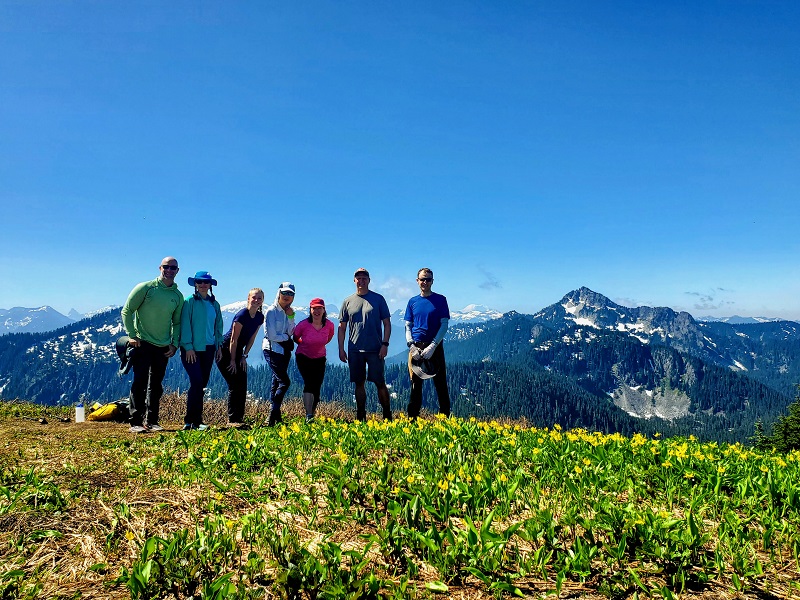 2021-07-05 Scorpion Mountain hike group summit photo 800x600.jpg