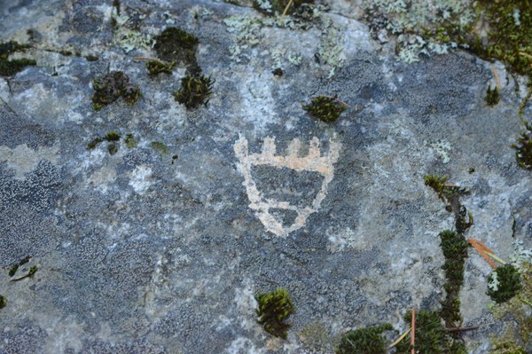 DSC_8745 Stein River trail pictographs along sidetrail rock wall 101119.JPG