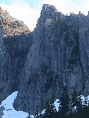 The Fang/The Edge of Time Arete