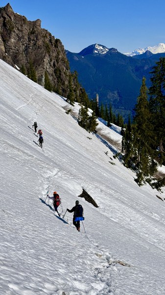 Crossing the slope below Lone Tree Pass back to the Niderpum Trail