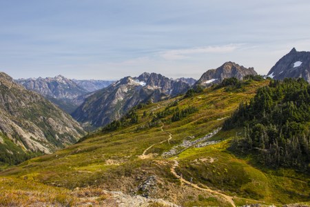 Get ready for hiking season with the Tacoma Hiking & Backpacking Committee