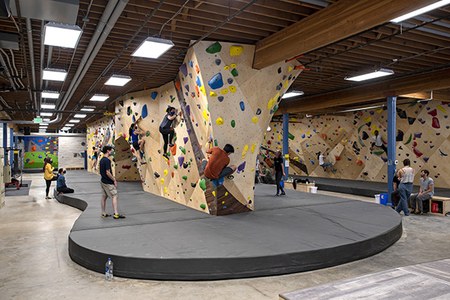 Half Moon Bouldering: Cultivating a New Kind of Climbing Community 