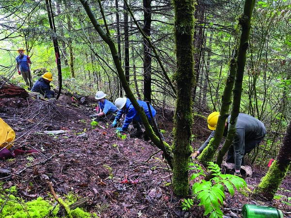 cc-Teneriffe Falls TH - MSG_02 (2). Photo courtesy of Deloa Dalby..jpg