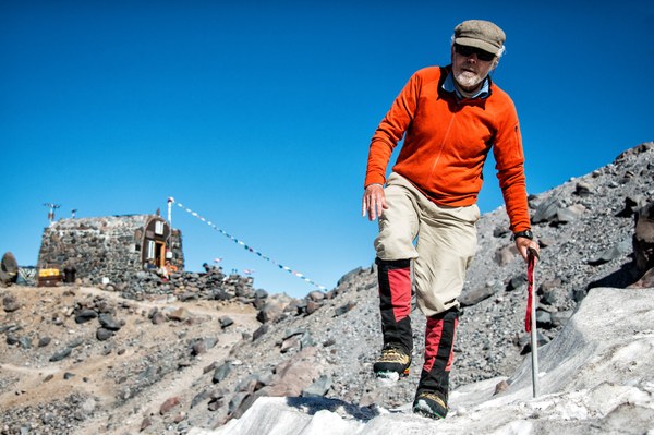 Cebe Wallace Mountaineering - Photo by Mike Warren.jpg