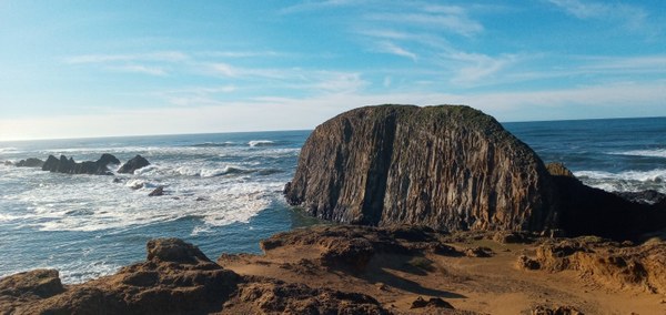 Elephant Rock as seen from the cliff just above Seal Rock.jpg