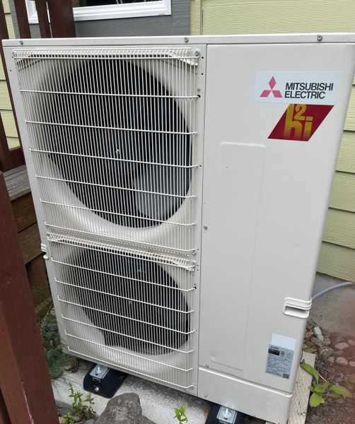 Home heat pump system. Photo by Charlie Michel..jpg