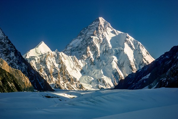 K2 from Concordia_1975_1_111-2-Edit.jpg