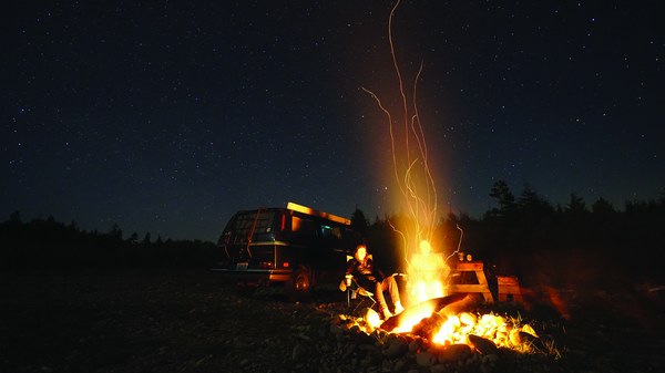 Keeling_Vanagon_Campfire_stars_DSC09428.jpg