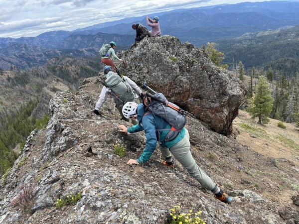 Mountaineers scrambling in a Roadless Area in the Teanaway..jpeg