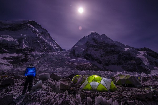 Tents-at-night.jpg