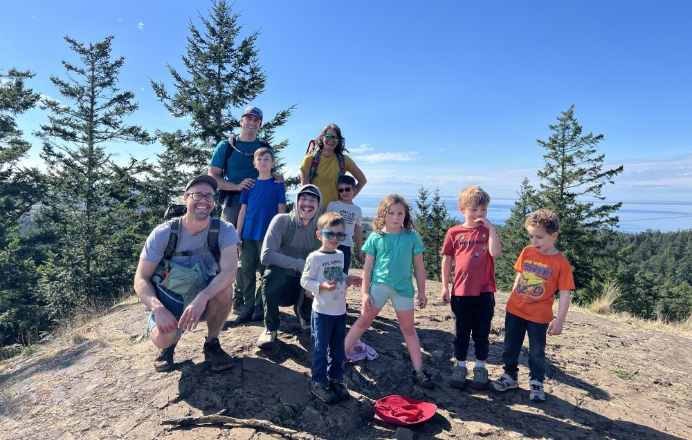 Join Seattle Youth Clubs for Year-Round Adventuring