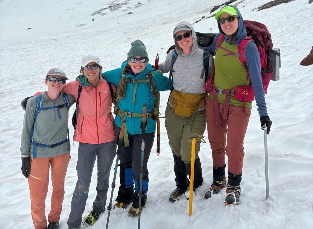 Observing Glacier Response to Climate Change in the North Cascades