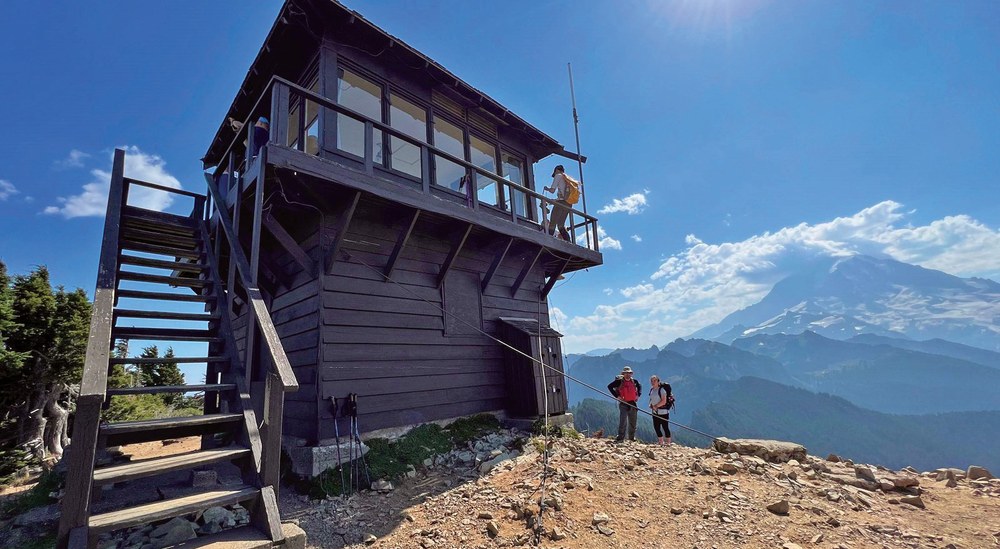 The True History of the Mount Rainier Fire Lookouts (Ira Spring Had It Right!)