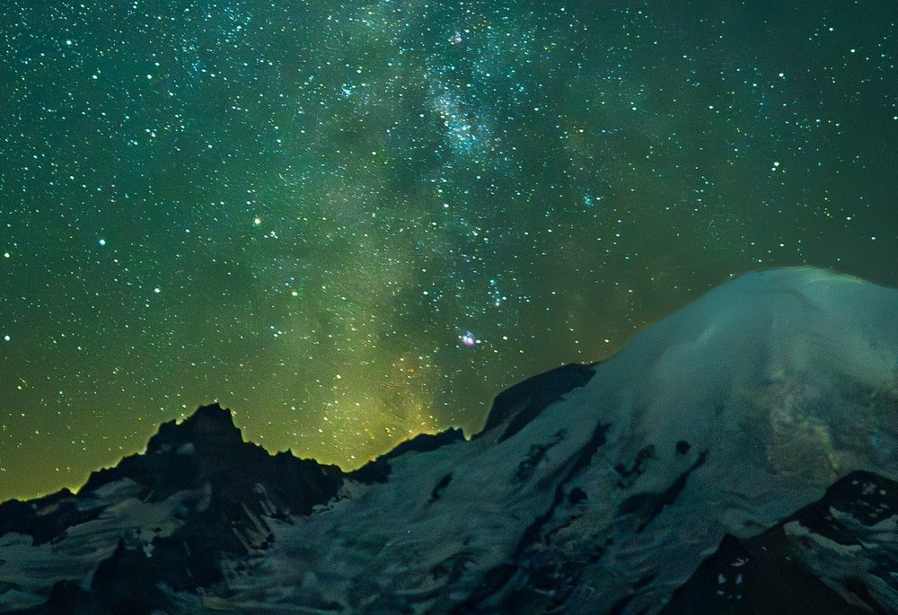 Trip Report: Photographing The Milky Way Traverse Mount Rainier