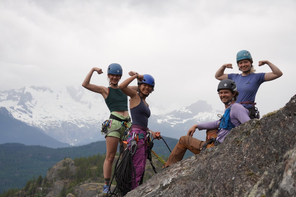 Volunteer With Mountaineers Youth Programs