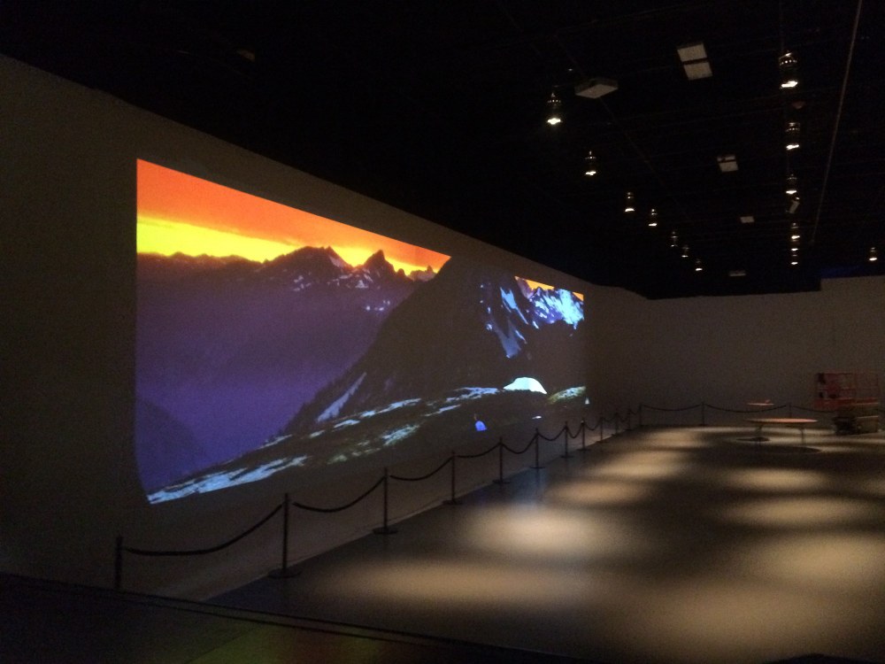 Volunteers needed for the Gala - April 14