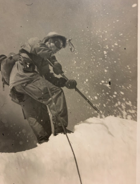Jack Kendrick Rainier climb with Mountaineers 1948.png