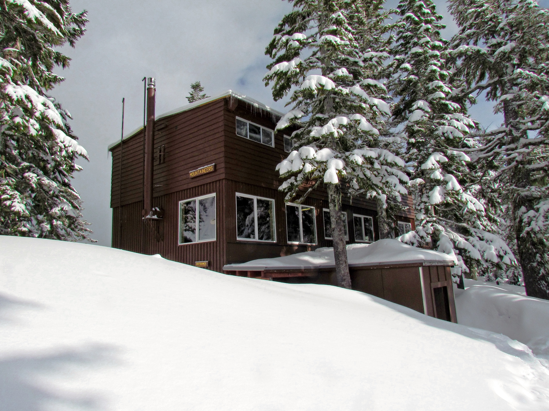 Baker Lodge hosts the Everett Scramble Class April 29 May 1 — The