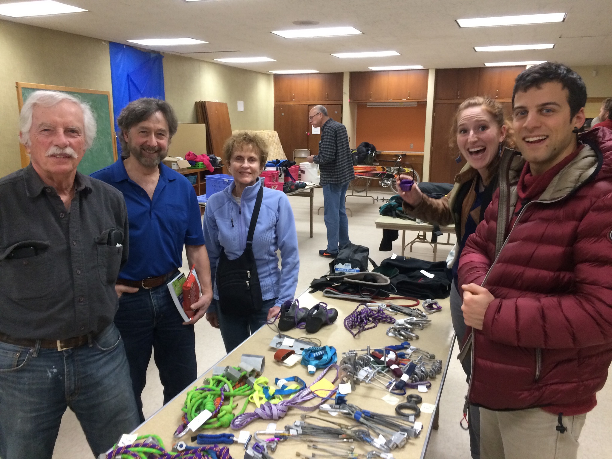 Everett Gear Grab 2.jpg