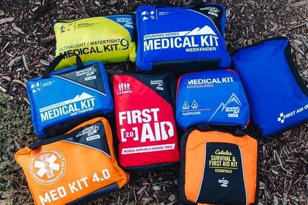 wilderness-first-aid-kit-lowres-4931.jpg wilderness-first-aid-kit-lowres-4931.jpg