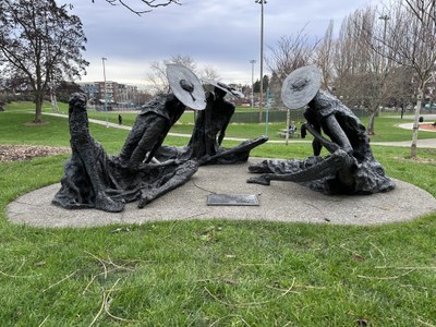 April GoHike Urban Walk:   2.5 - 5 miles, 250 - 1,000 feet gain - Cross Kirkland Corridor Trail