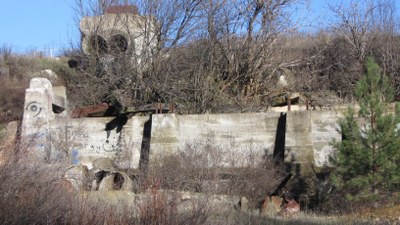 June Hikes: 3.5 to 6 miles, 400 to 1,500 feet gain - Coal Mines Trail