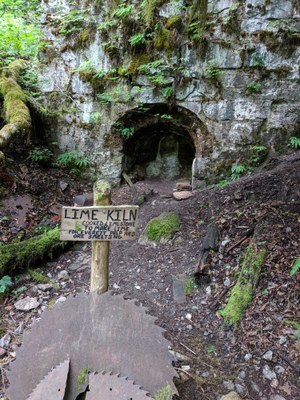 July Hikes: 3.75 to 6.5 miles, 500 to 1,750 feet gain - Lime Kiln Trail