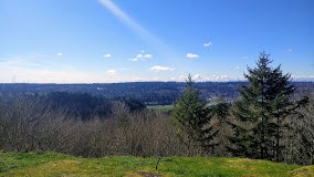 March GoHike  Pacing Hikes: 2 to 4 miles, 0 to 750 feet of elevation gain - Lord Hill Regional Park